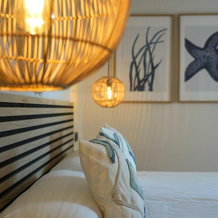 Apartamentos Ses Veles Cala Llonga  Bagian luar foto